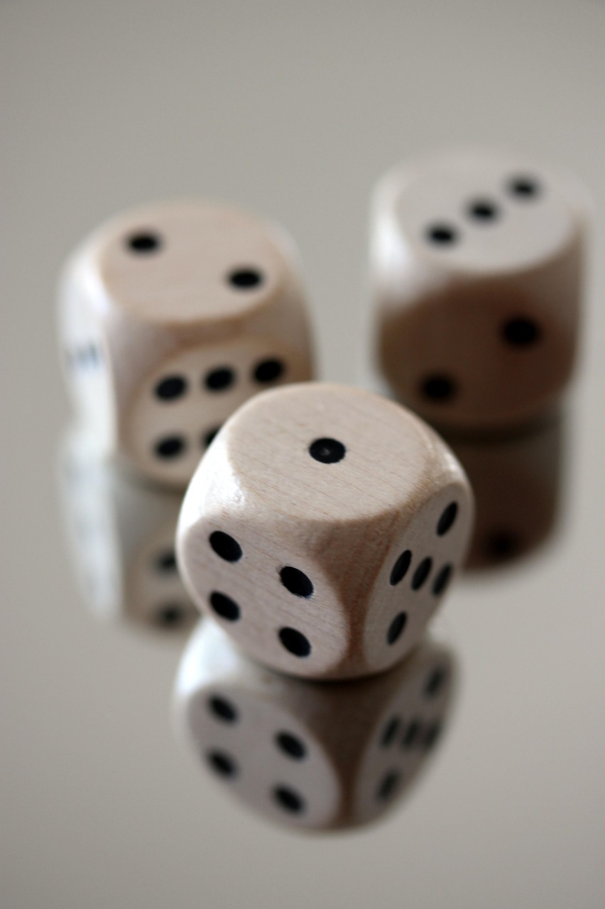 The Real Math Behind Slot RTPs, House Edges and Bankrolls